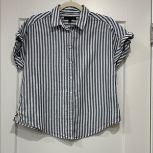 Banana Republic Blue and White Striped Button Down Shirt